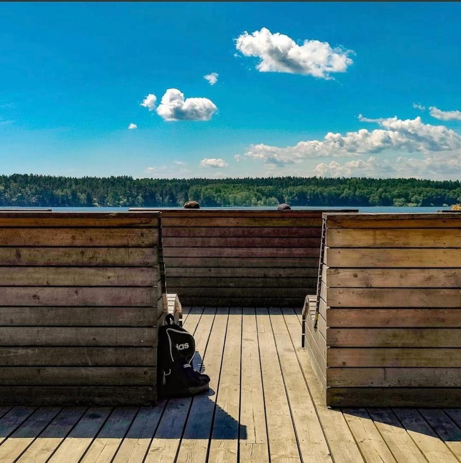 Close To The Metro And The Beach!!! With A View Of The Scandinavian Forest Stockholm Eksteriør billede